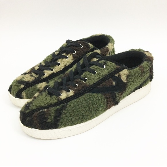 Tretorn Nylite Plus Sneakers Camo Faux Shearling Sneakers Size 6.5 - Picture 2 of 9